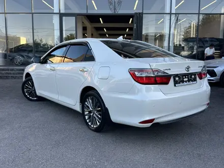Toyota Camry 2015 года за 10 500 000 тг. в Шымкент – фото 6