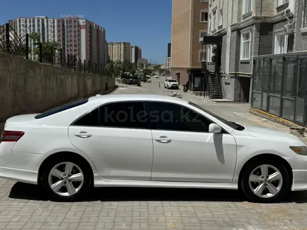 Toyota Camry 2010 года за 5 300 000 тг. в Актау – фото 2