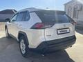 Toyota RAV4 2020 года за 16 500 000 тг. в Атырау – фото 3