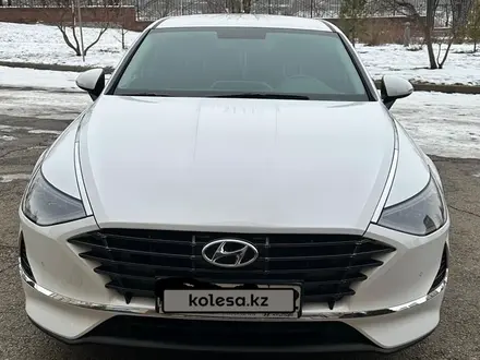 Hyundai Sonata 2023 года за 12 500 000 тг. в Алматы