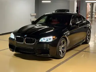 BMW M5, 2015