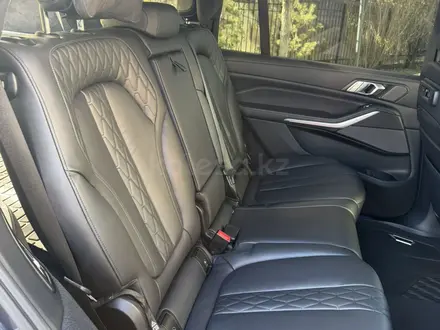 BMW X7 2020 года за 40 500 000 тг. в Астана – фото 21