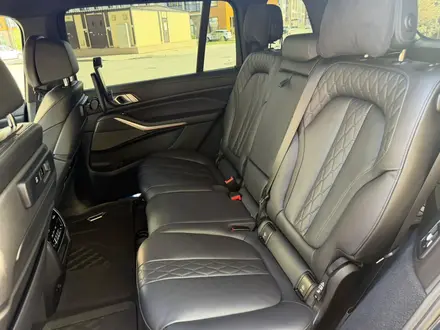 BMW X7 2020 года за 40 500 000 тг. в Астана – фото 23
