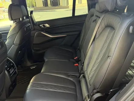 BMW X7 2020 года за 40 500 000 тг. в Астана – фото 24
