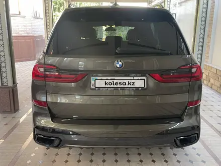 BMW X7 2022 года за 58 000 000 тг. в Шымкент – фото 4