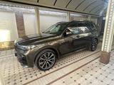 BMW X7 2022 года за 58 000 000 тг. в Шымкент – фото 3