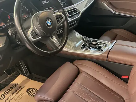 BMW X7 2022 года за 58 000 000 тг. в Шымкент – фото 2