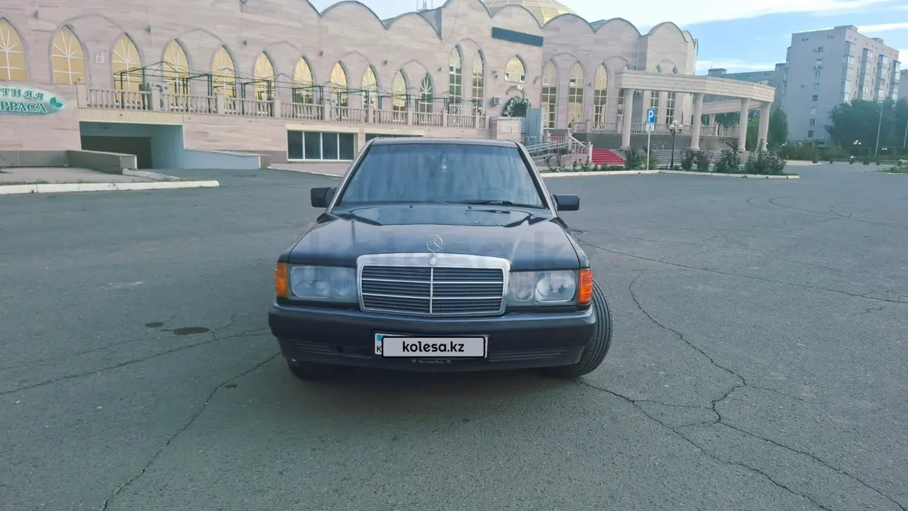 Mercedes-Benz 190, 1992