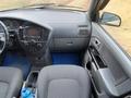 Kia Carens 2003 годаfor3 600 000 тг. в Семей – фото 14