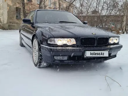 BMW 740 2000 года за 4 775 000 тг. в Петропавловск – фото 14