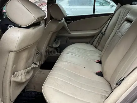 Mercedes-Benz E 230 1996 года за 1 600 000 тг. в Астана – фото 6