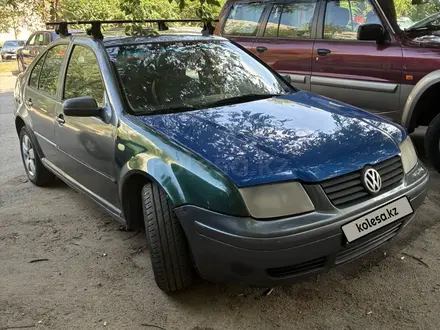 Volkswagen Jetta 2004 года за 1 400 000 тг. в Алматы – фото 3