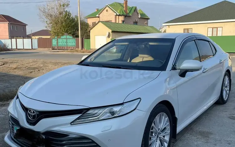 Toyota Camry 2019 годаүшін17 750 000 тг. в Атырау