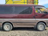 Toyota Hiace 1993 годаүшін555 000 тг. в Денисовка