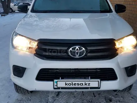 Toyota Hilux 2018 года за 15 200 000 тг. в Усть-Каменогорск – фото 11