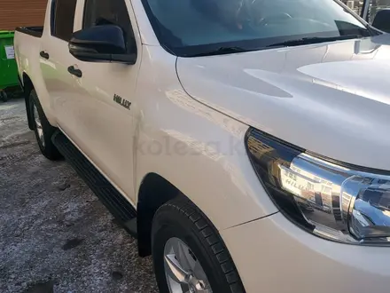 Toyota Hilux 2018 года за 15 200 000 тг. в Усть-Каменогорск – фото 6