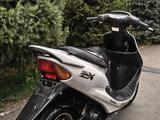 Honda  Dio 2005 года за 185 000 тг. в Алматы – фото 2