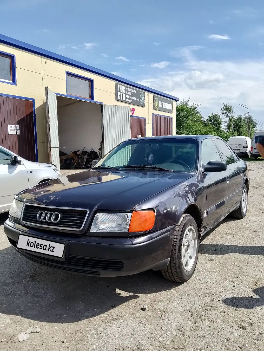 Audi 100, 1993