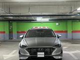 Hyundai Sonata 2019 года за 11 200 000 тг. в Алматы – фото 3