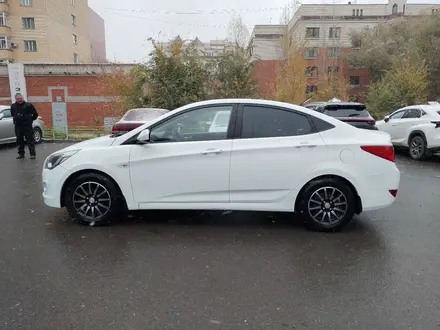 Hyundai Accent 2015 года за 5 100 000 тг. в Актобе – фото 5