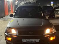 Toyota RAV4 1998 года за 3 784 000 тг. в Семей