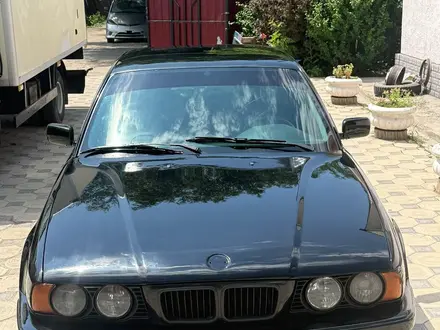 BMW 525 1993 года за 1 750 000 тг. в Алматы – фото 4