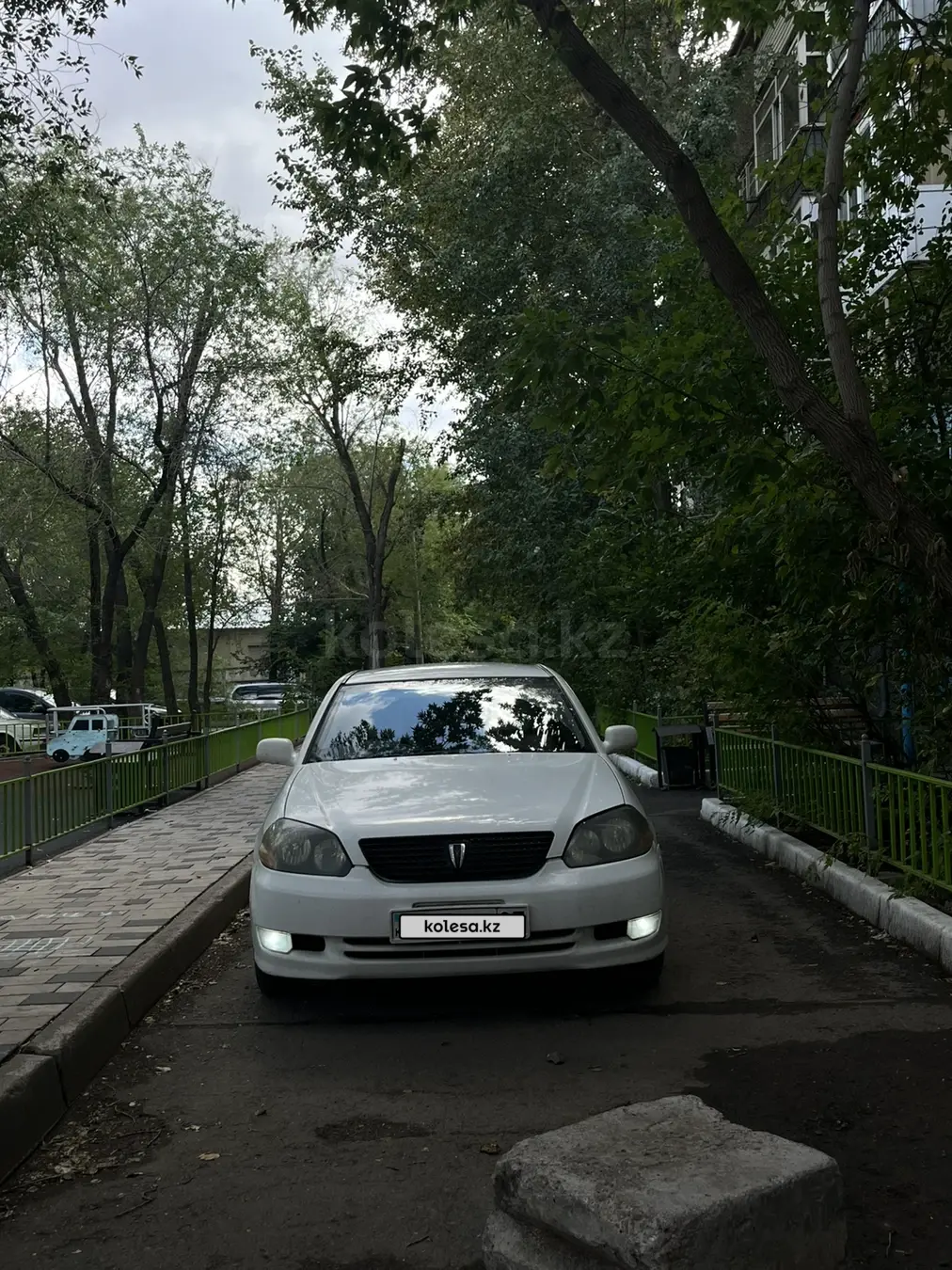 Toyota Mark II, 2001