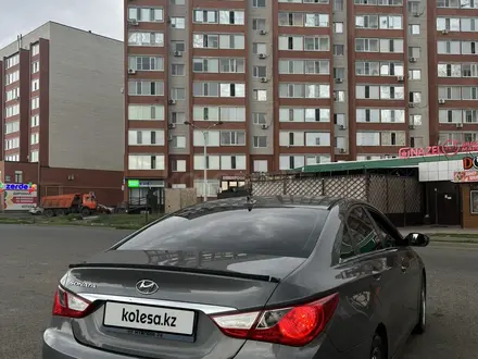 Hyundai Sonata 2013 года за 5 300 000 тг. в Уральск – фото 4