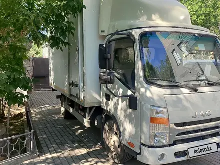 JAC  N75 2021 года за 11 000 000 тг. в Атырау – фото 10