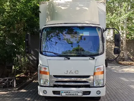 JAC  N75 2021 года за 11 000 000 тг. в Атырау