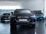 Audi e-tron 55 Quattro 2022 годаfor55 000 000 тг. в Астана