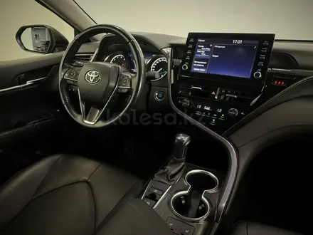 Toyota Camry Prestige 2023 года за 15 700 000 тг. в Астана – фото 13