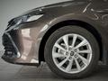 Toyota Camry Prestige 2023 года за 15 700 000 тг. в Астана – фото 17