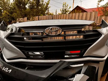 Бампер в сборе Hyundai за 100 000 тг. в Алматы – фото 4