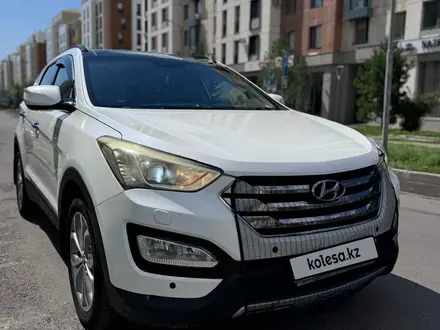 Hyundai Santa Fe 2013 года за 9 000 000 тг. в Астана – фото 11