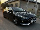 Hyundai Sonata 2017 года за 10 300 000 тг. в Шымкент – фото 2