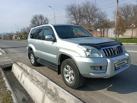 Toyota Land Cruiser Prado 2005 года за 10 000 000 тг. в Тараз – фото 2