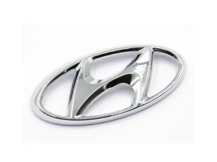 Эмблема в решетку радиатора Hyundai Accent 10-14 за 5 000 тг. в Алматы