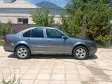 Volkswagen Jetta 2003 годаүшін1 400 000 тг. в Жанаозен – фото 2