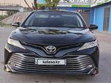 Toyota Camry 2019 года за 13 600 000 тг. в Шымкент – фото 3