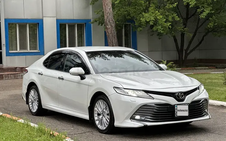 Toyota Camry 2019 годаүшін15 000 000 тг. в Алматы