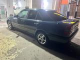 Mercedes-Benz C 200 1996 года за 1 150 000 тг. в Астана – фото 2