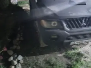 Mitsubishi Montero Sport