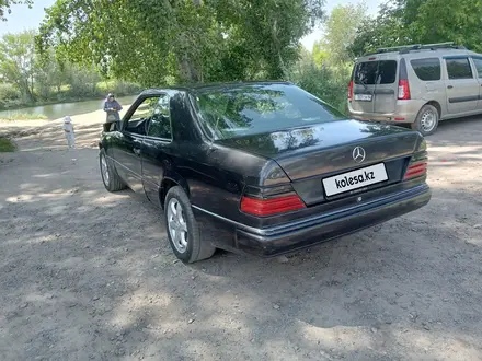 Mercedes-Benz E 230 1992 года за 1 500 000 тг. в Павлодар – фото 3