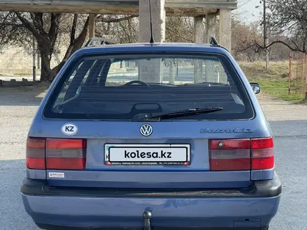 Volkswagen Passat 1994 года за 2 700 000 тг. в Шымкент – фото 6