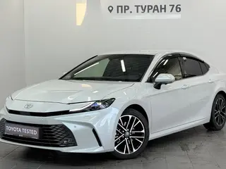 Toyota Camry Luxe