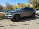 Volkswagen Touareg 2010 года за 8 888 888 тг. в Караганда – фото 2