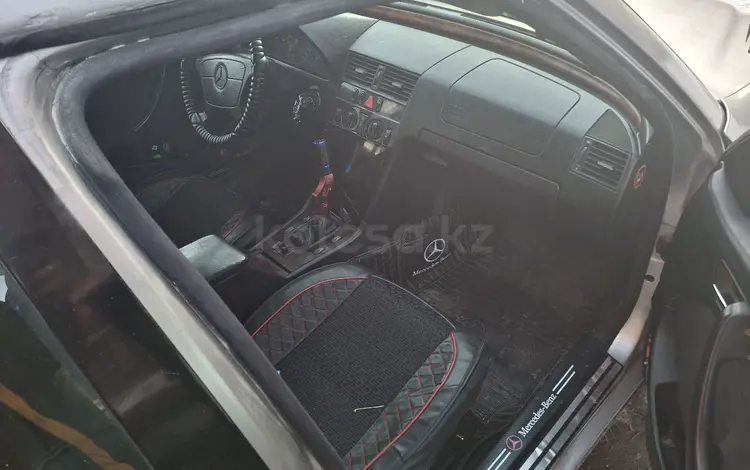 Mercedes-Benz C 220 1996 года за 1 300 000 тг. в Кокшетау