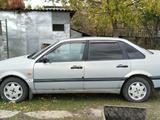 Volkswagen Passat 1993 годаүшін900 000 тг. в Уральск – фото 4