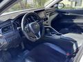 Toyota Camry 2021 годаүшін10 500 000 тг. в Актау – фото 14